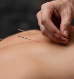 Can I Study Acupuncture While Working Full-Time?